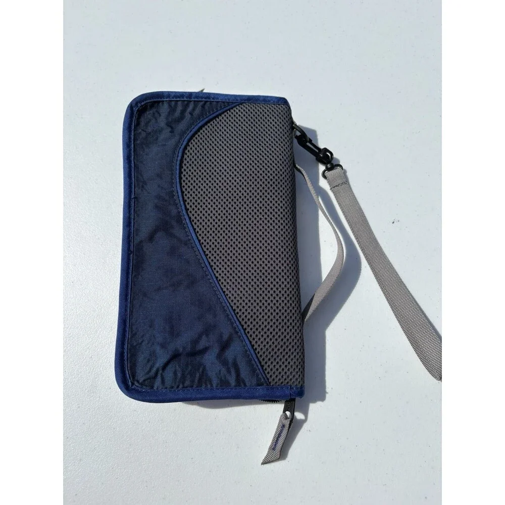 LL Bean Wallet Organizer Wristlet Blue Passport Travel Zip Around Nylon